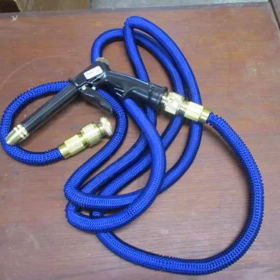 Expanding Hose