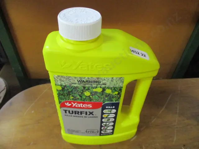 Weedkiller Image 1++