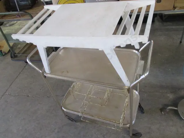 Trolley and Table Image 1++