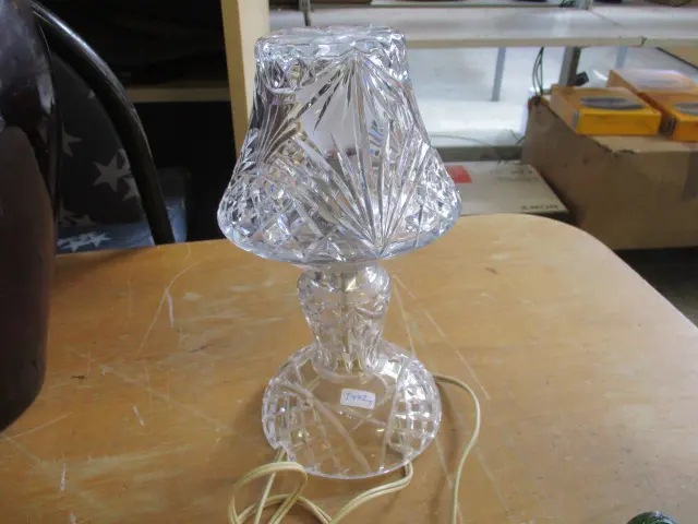 Crystal Lamp (af) Image 1++