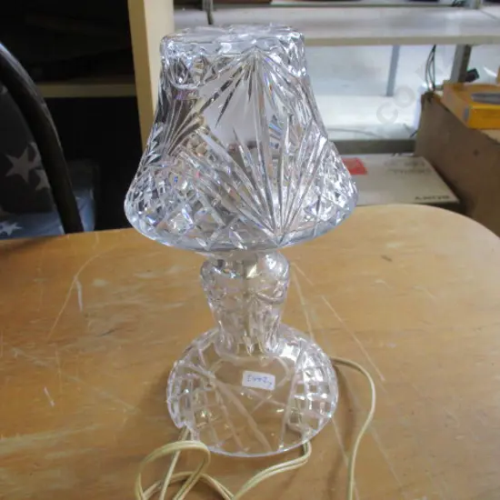 Crystal Lamp (af)
