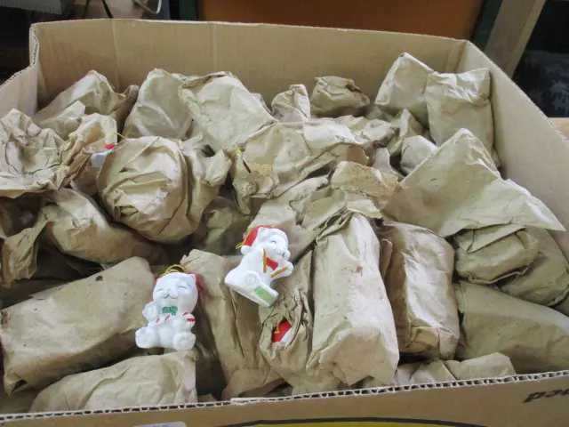 Christmas Ornaments Image 1++