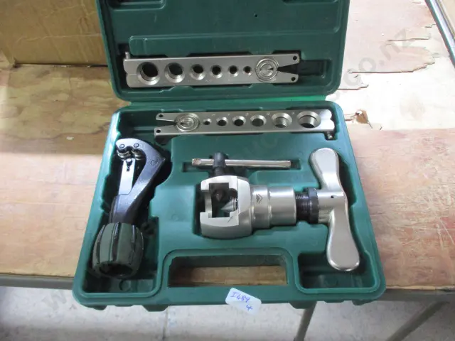 Flaring  Tool Image 1++