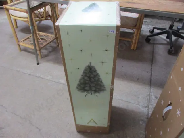 Christmas Tree Image 1++