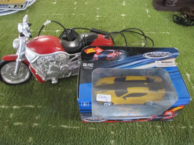 Model Car and Bike Image 1++