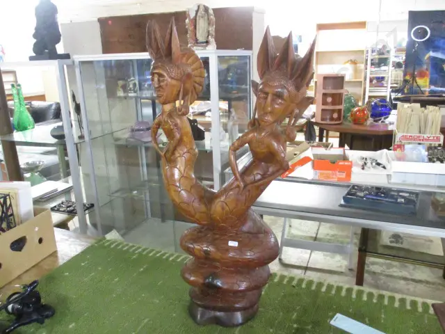Balinese Carving Image 1++