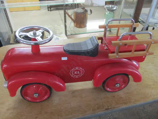 Rideon Fire Truck Image 1++