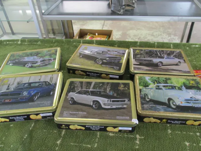 Holden Tins Image 1++