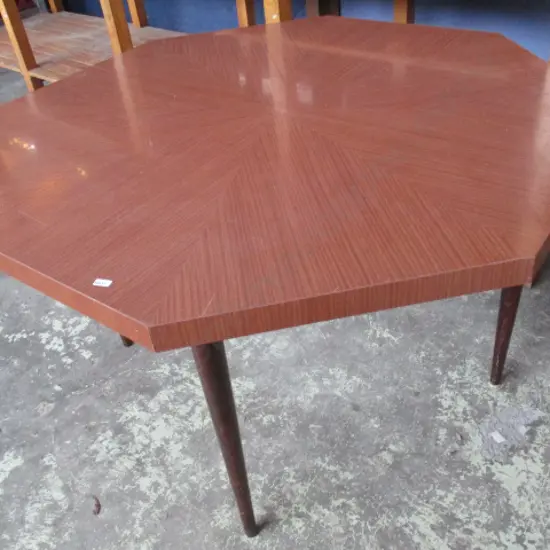 Retro Table