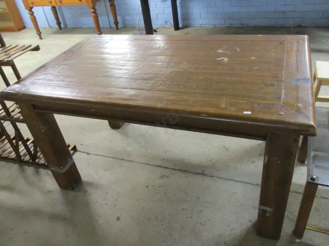 Dining Table Image 1++