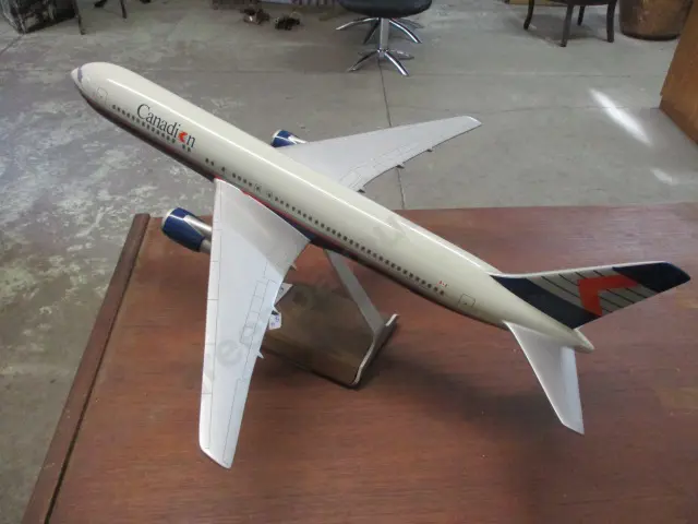 Model Plane Image 1++