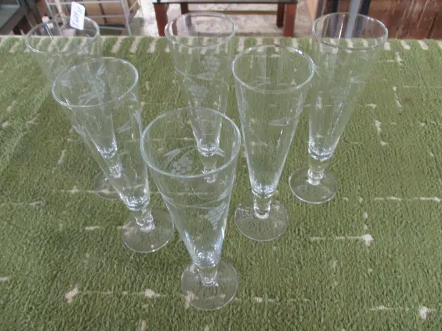Crystal Glasses Image 1++