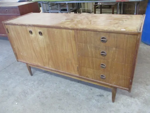 Mid Century Sideboard (doup) Image 1++
