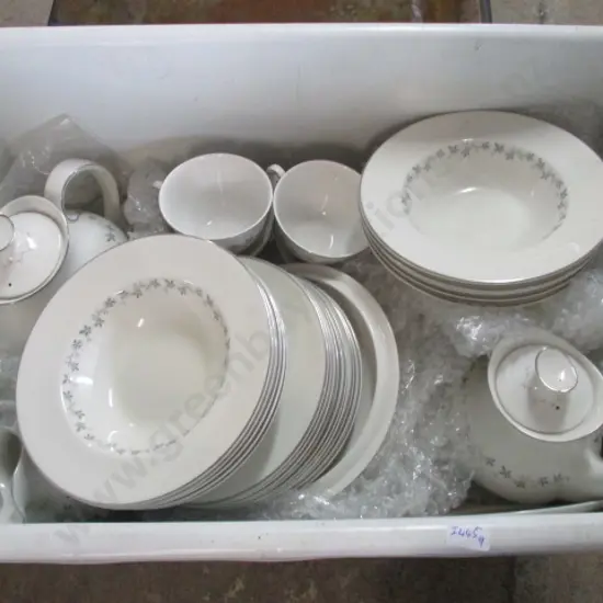 English Dinnerware