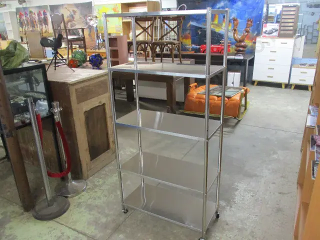 Metal Shelving Image 1++