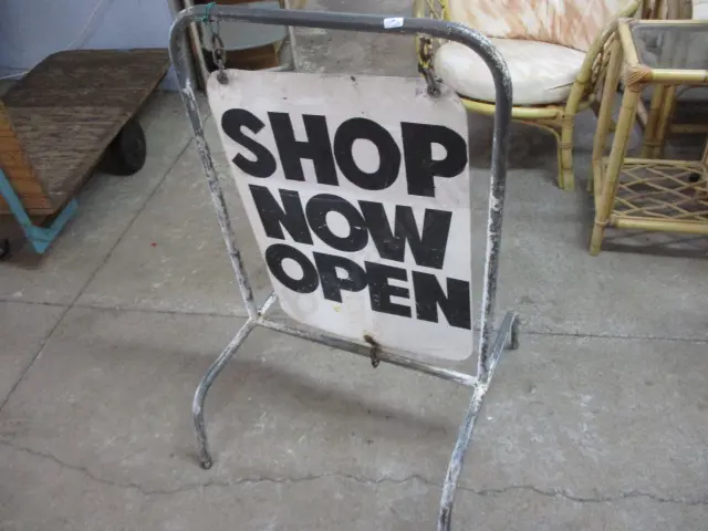 Shop Sign Image 1++