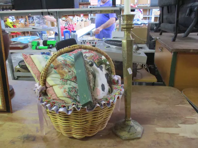 Brass and Basket Image 1++