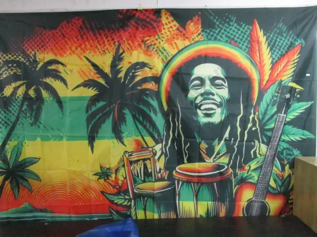 Large Banner Image 1++