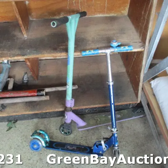 2 Scooters