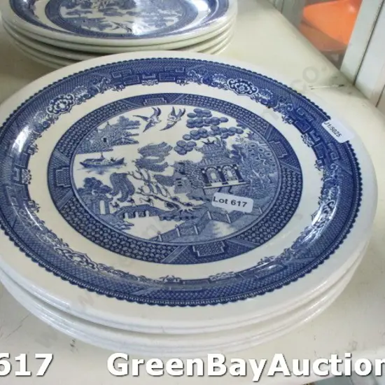 C/Lynn Dinner Plates