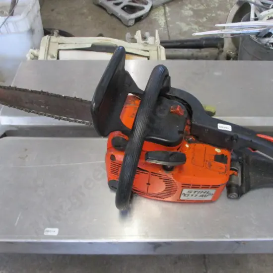Chainsaw