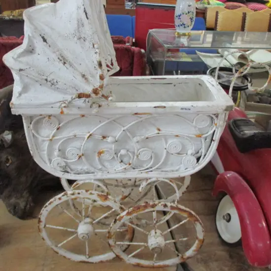 Dolls Pram