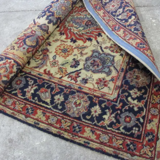 Rug