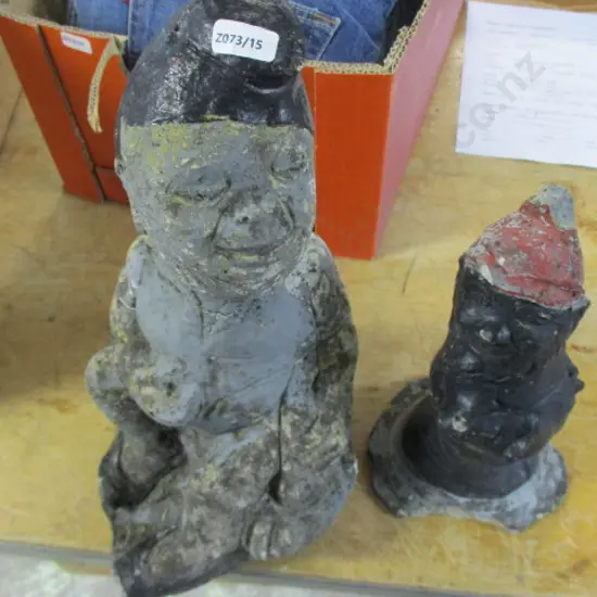 2 Garden Gnomes