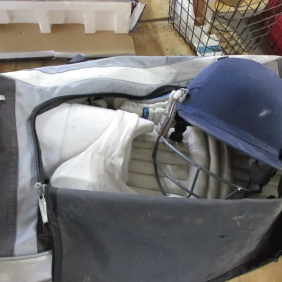 Cricket Gear