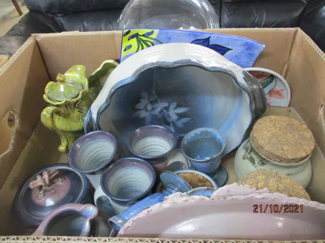 Collectable Pottery Image 1++