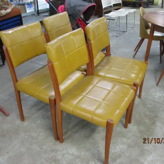4 Retro Fler Chairs