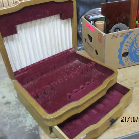 Cutlery Box