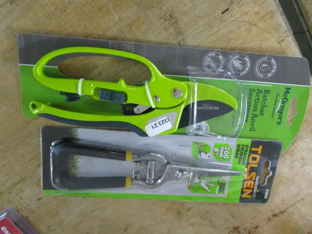 Pruners Image 1++
