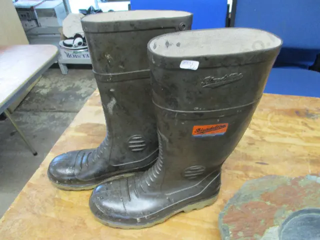 Boots Image 1++