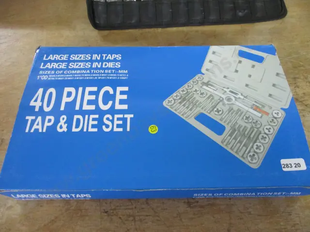 Tap and Die Set Image 1++
