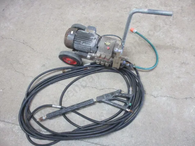 Waterblaster Image 1++