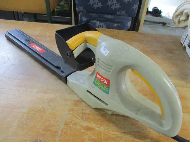 Hedge Cutter Image 1++