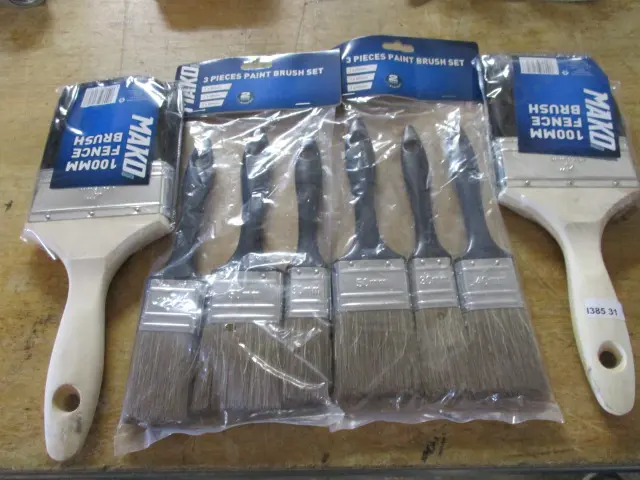 Paint Brushes Image 1++