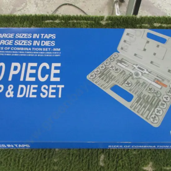 Tap and Die Set