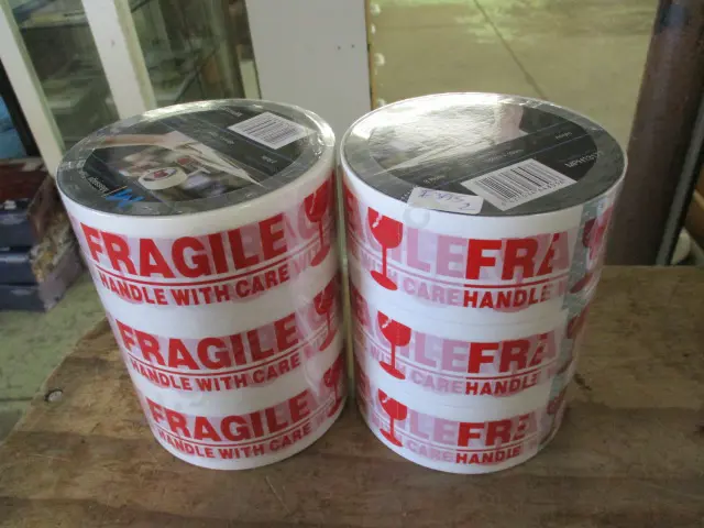 Fragile tape Image 1++