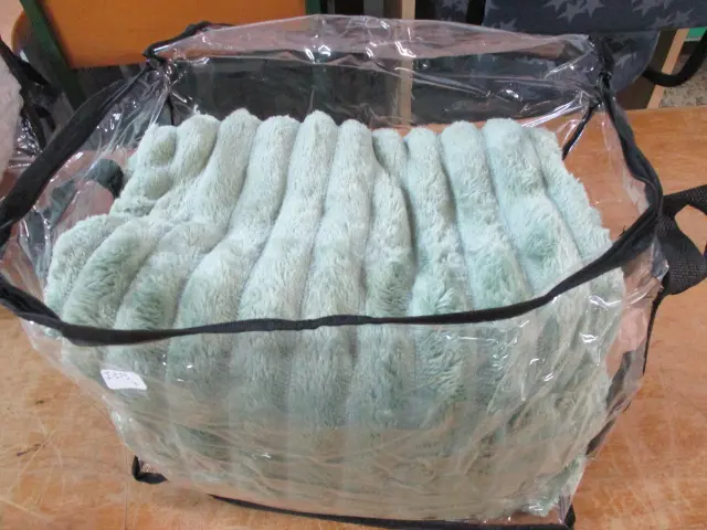 King Blanket (unused) Image 1++