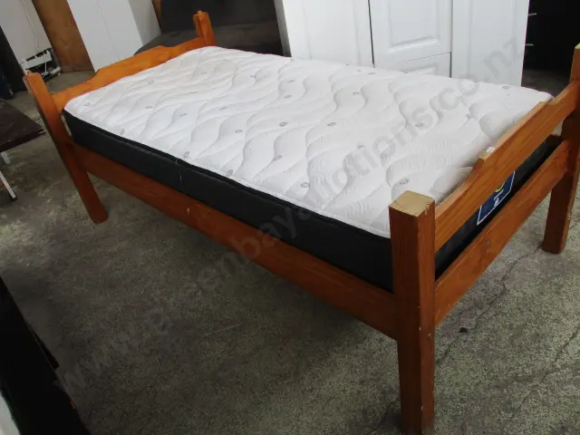 Single Bed Image 1++