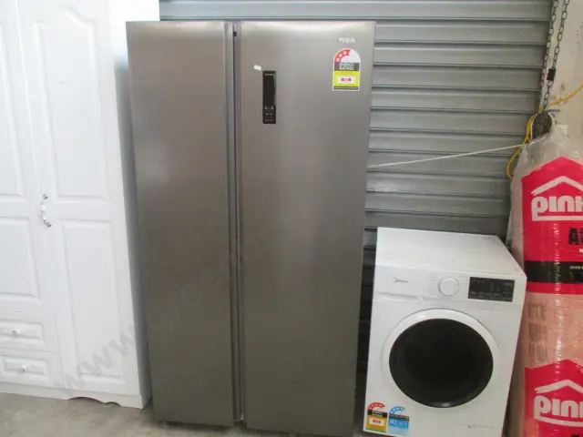 Double Door Fridge Freezer Image 1++