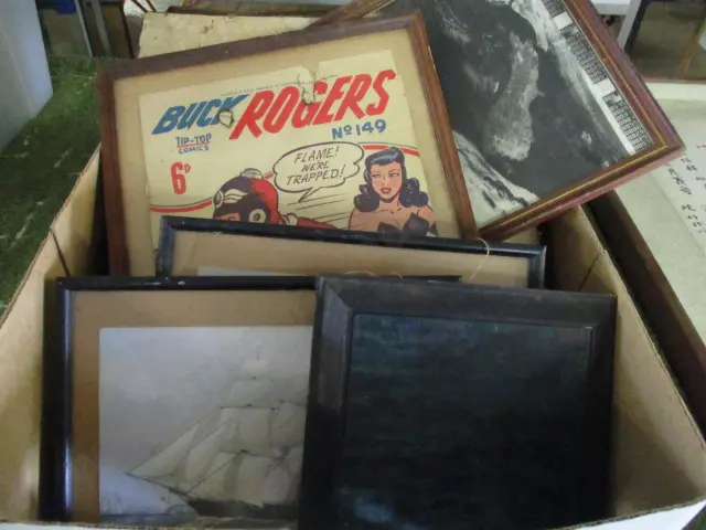 Frames and Prints Image 1++