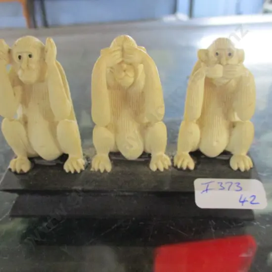 3 Wise Monkeys
