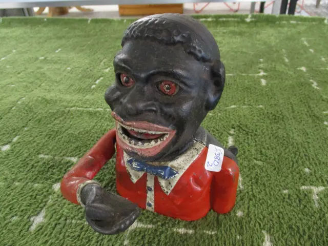 Greedy Moneybox Image 1++