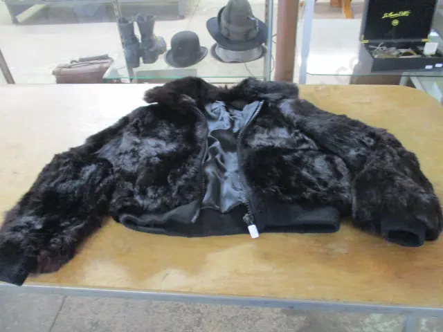 Fur Jacket Image 1++