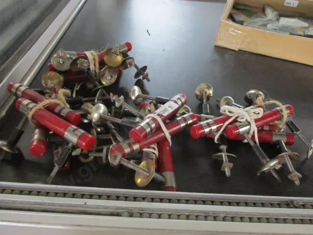 Deco Handles Image 1++