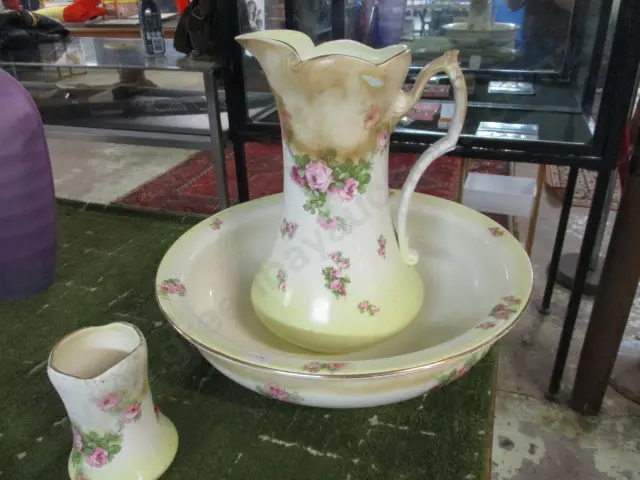 Jug and Bowl Set Image 1++