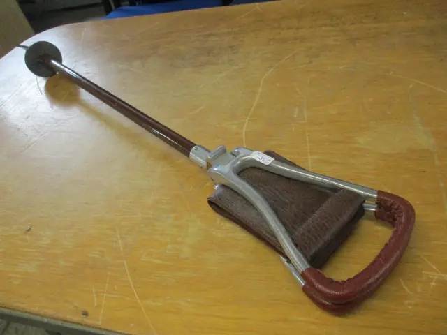 Shooting Stick Image 1++